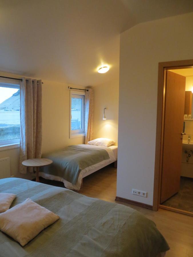 Guesthouse Vellir Vík Dış mekan fotoğraf